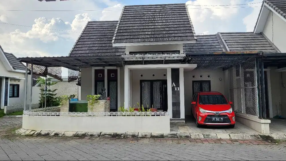 JUAL RUMAH UNTUK LUNASI UTANG, SEMOGA ADA ORANG BAIK YANG MAU BANTU