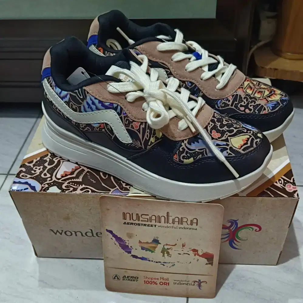 Sepatu Aerostreet X Nusantara Wonderful Indonesia Jawa Limited Edition
