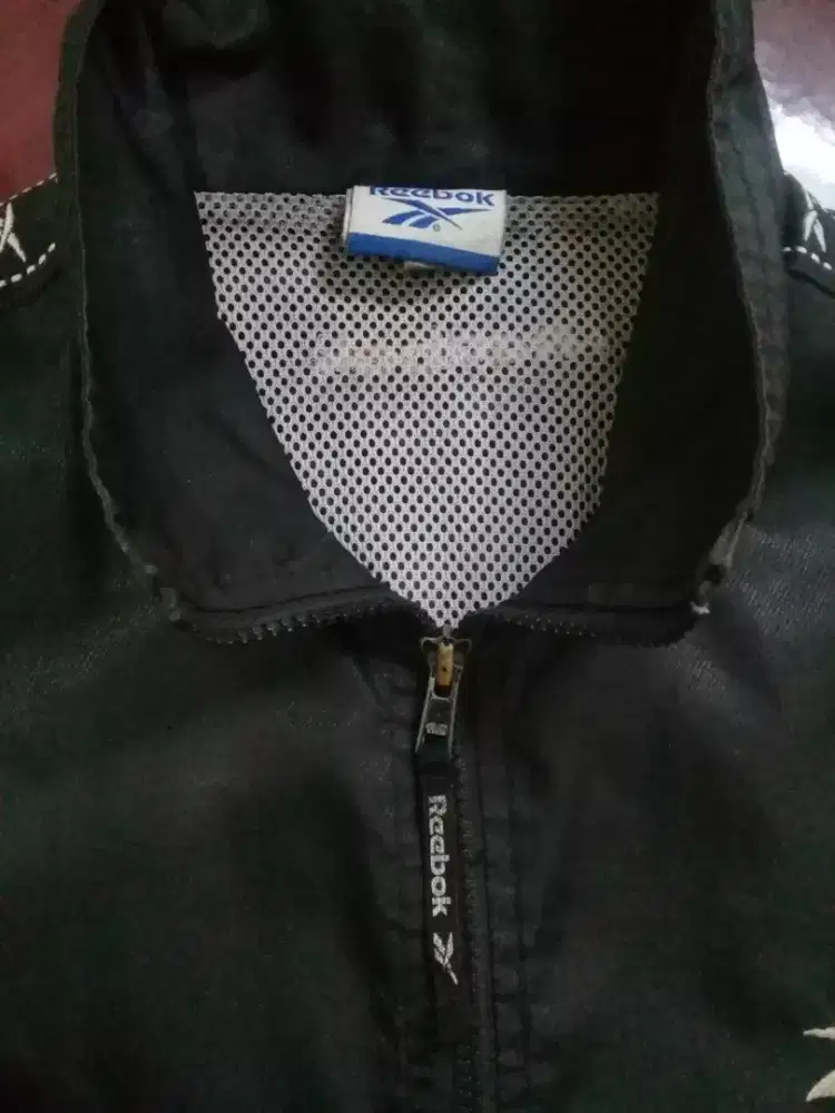 Jaket REEBOK ori
