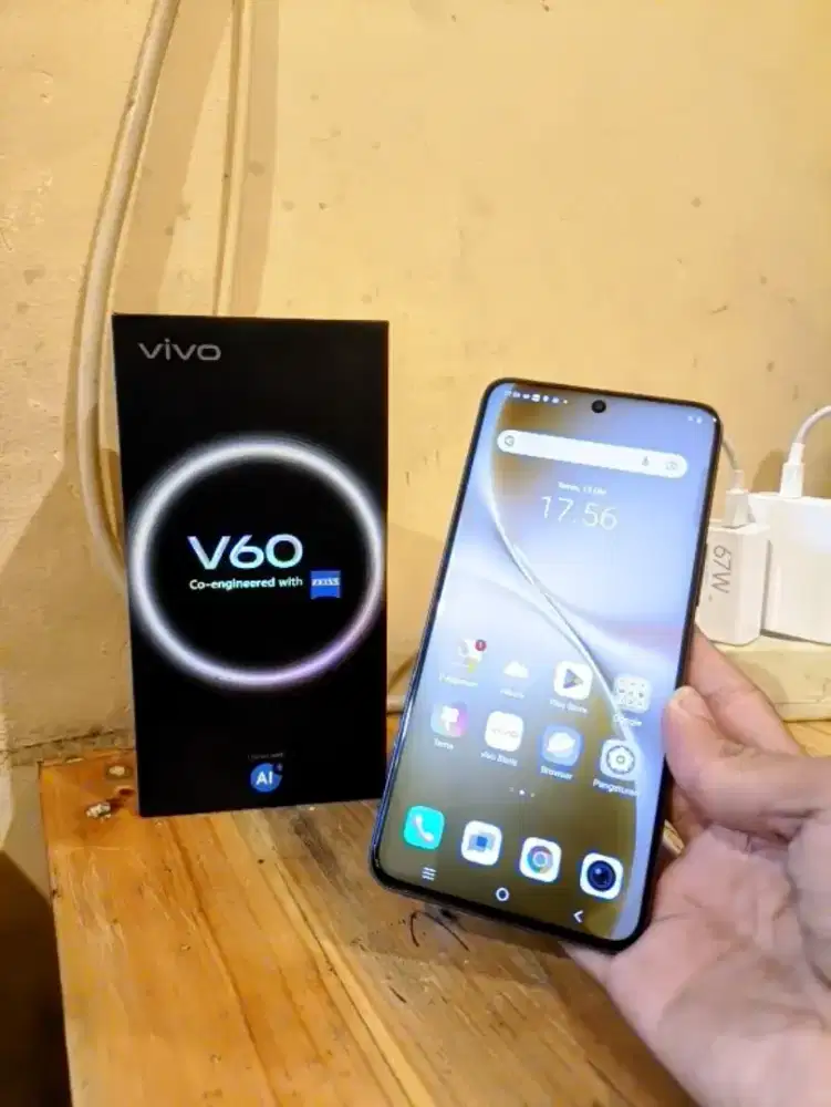 Vivo V60 8/256GB Fullshet Original