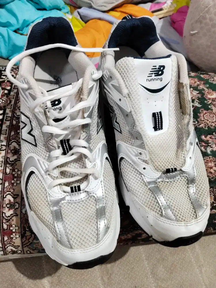 new balance 530 white silver
