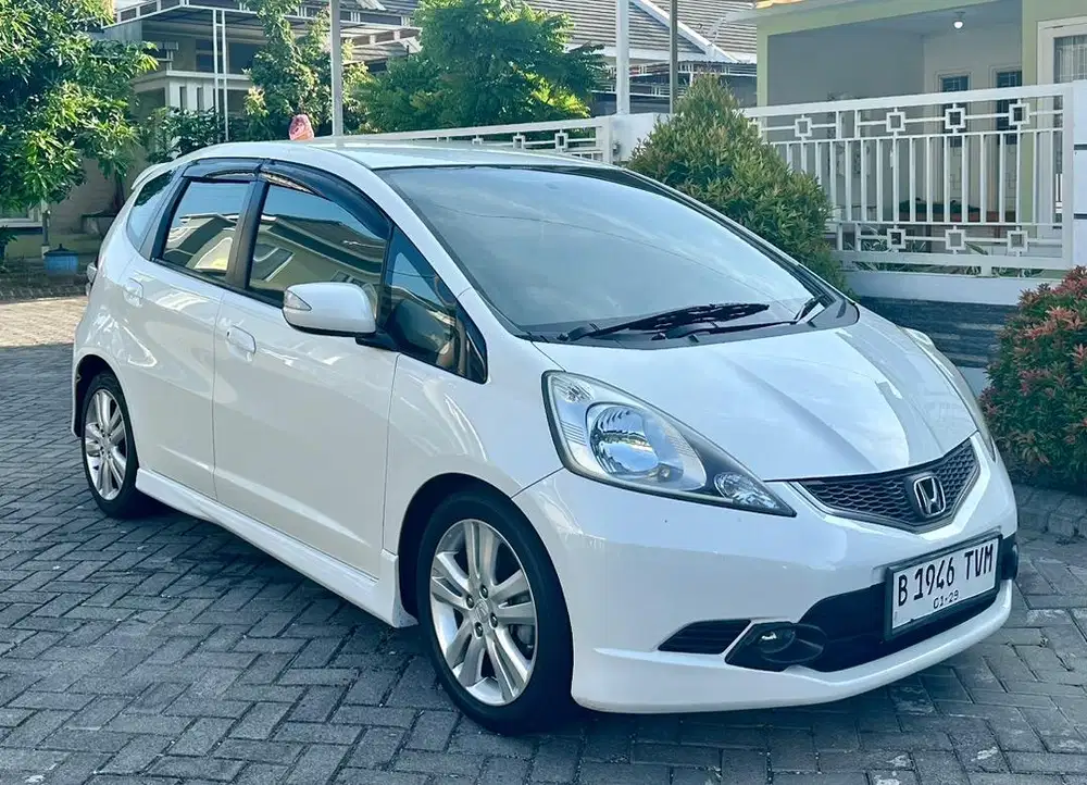 Honda jazz rs 2010 matic