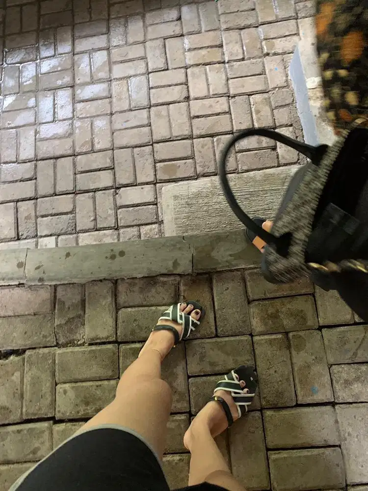 mencari pekerjaan