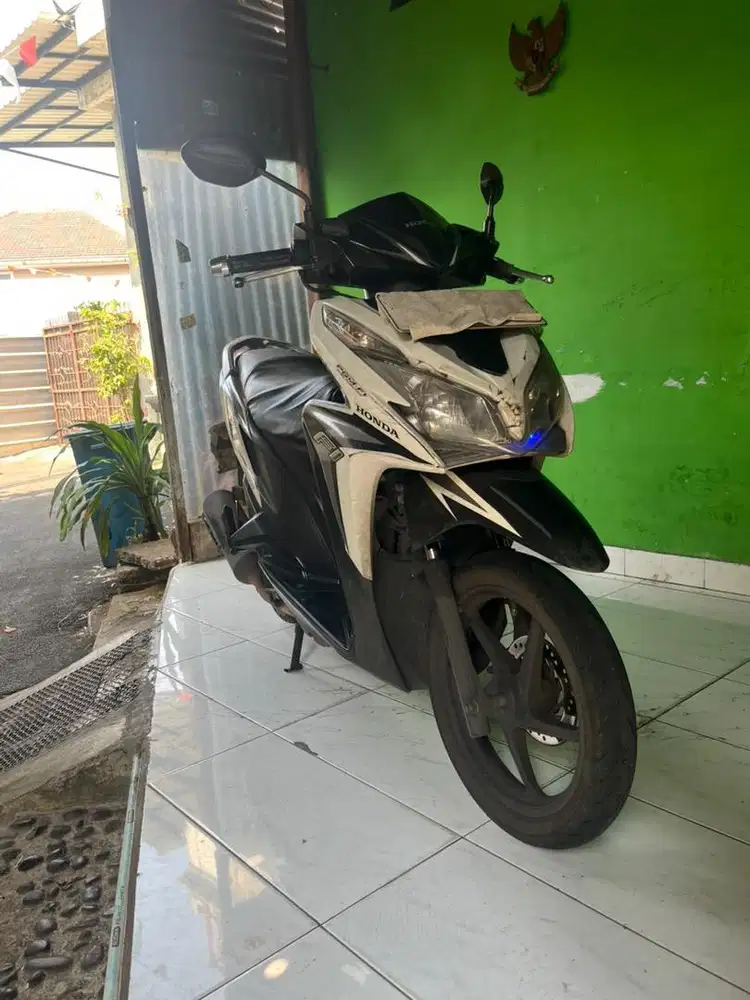 Vario 125 tahun 2012