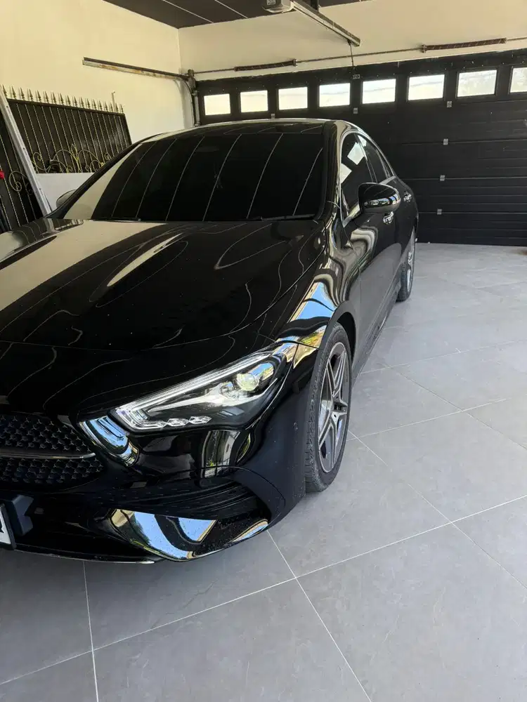 Mercedes-Benz CLA200 2023 Bensin