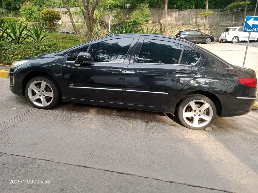 Peugeot 408 2013 Bensin