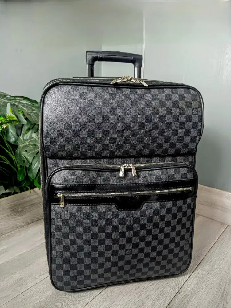 Authentic Louis Vuitton Koper