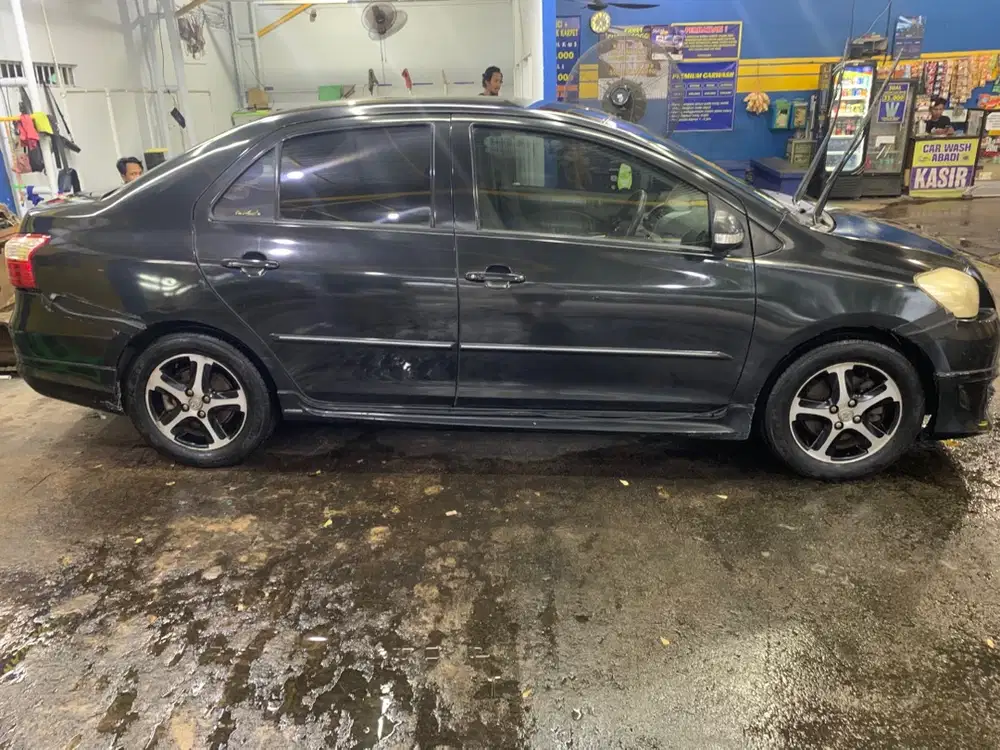 Toyota Vios 2010 Bensin