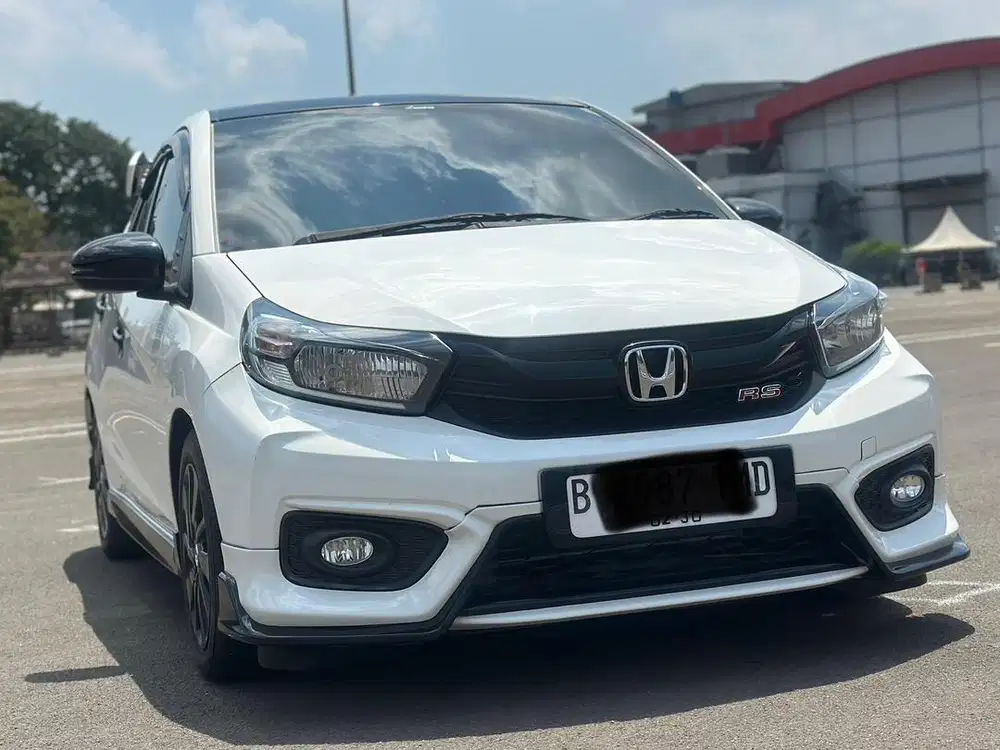 HONDA BRIO RS 2023 PUTIH DIJUAL CEPAT