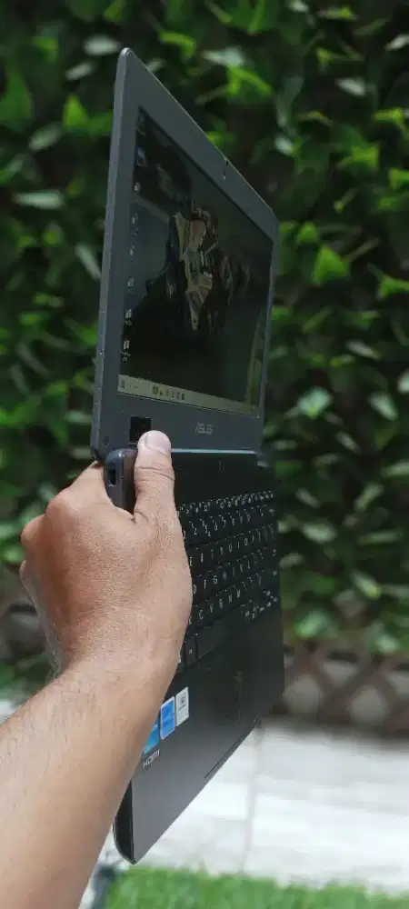 Asus BR 1100 CK mulus siap pakai