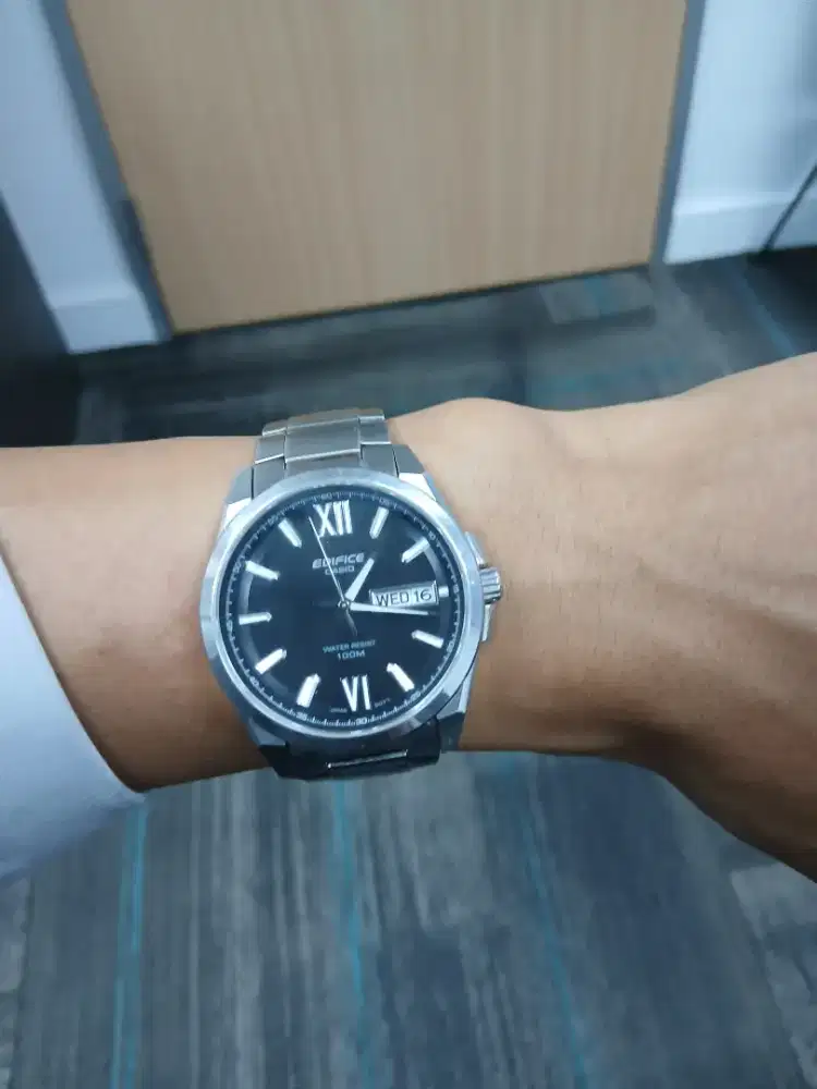 Original Casio Edifice EFB-100D-1AVDF