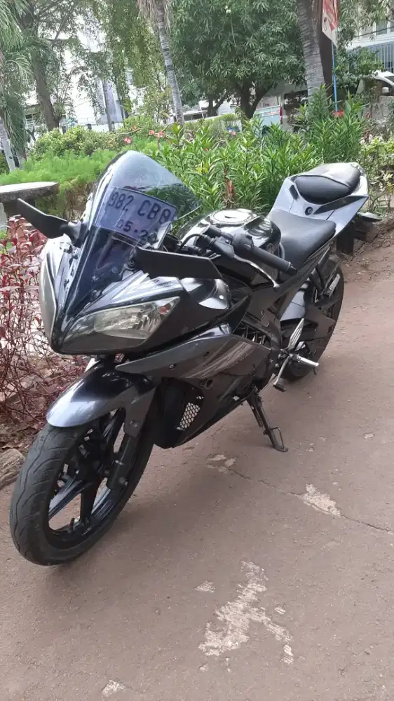 Yamaha r15 v2 pajak panjang