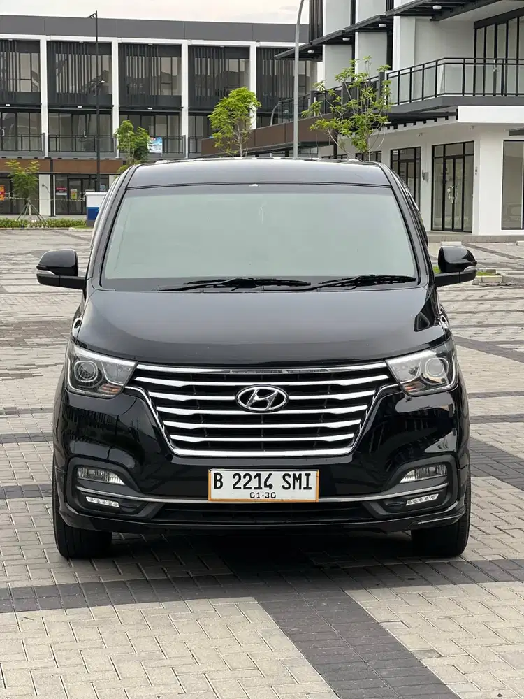 Ngapain pilih yg itu, ini aja Gan Murah Irit H1 Diesel Royale AT 2018