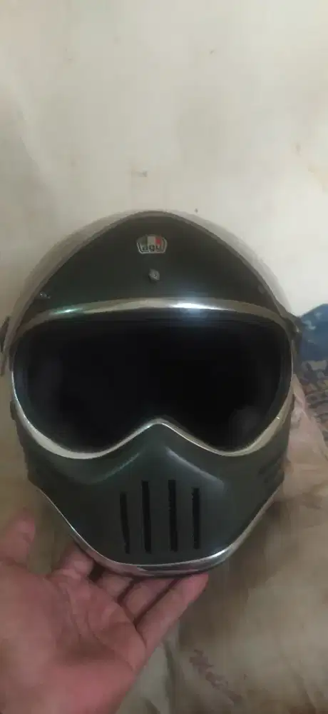 Helm full face AGV
