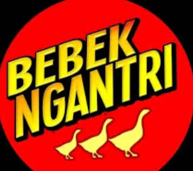 Staff Outlet Warung Makan Bebek