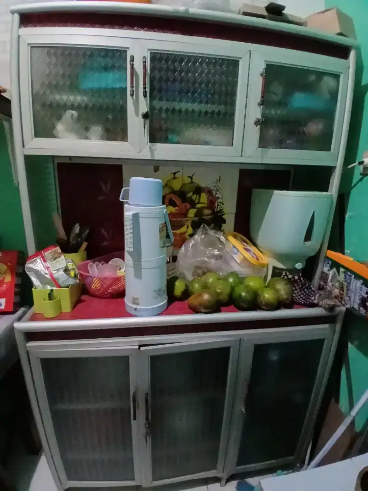 Rak piring 3 pintu