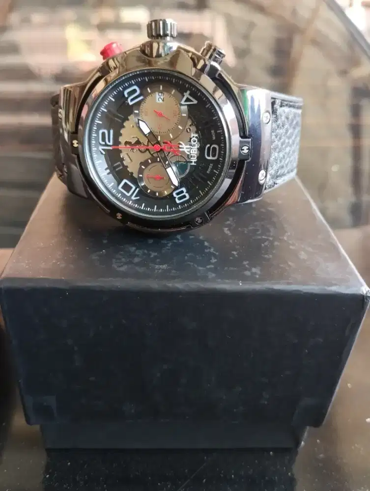 Jam Tangan HUBLOT