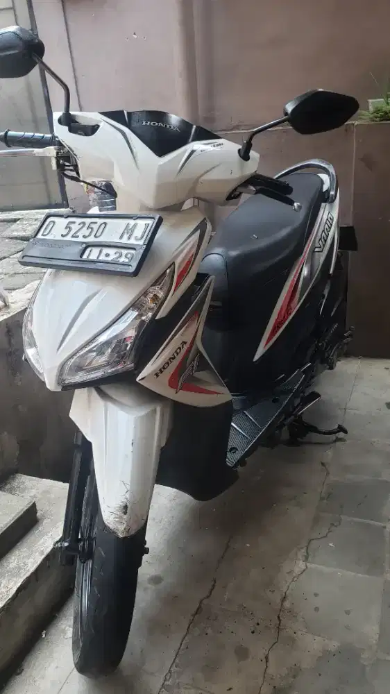 Jual honda vario agnes 110 th 2014