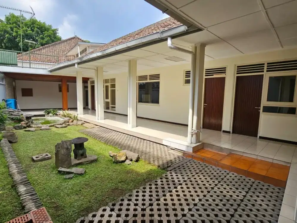 Strategis Pusat Kota Area Tamblong Sunda Naripan