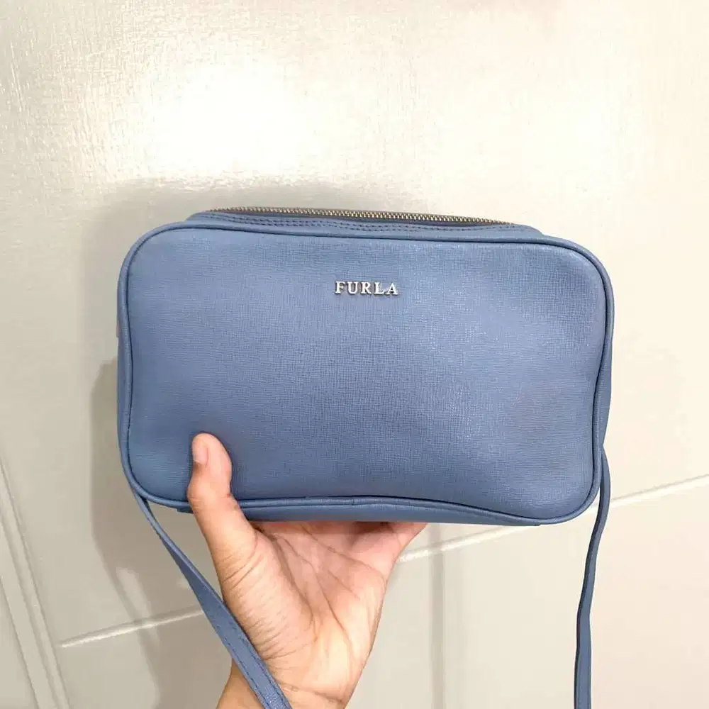 Preloved Tas Furla Lilli Camera Bag Denim Blue Authentic Original