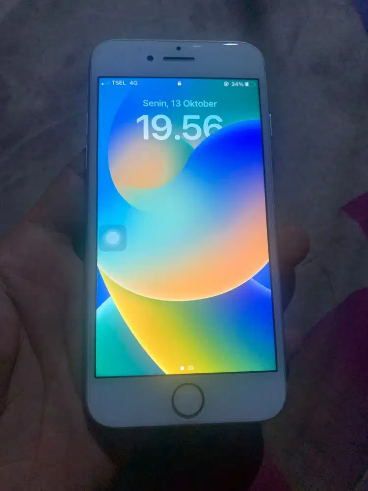 iphone 8 64 GB.