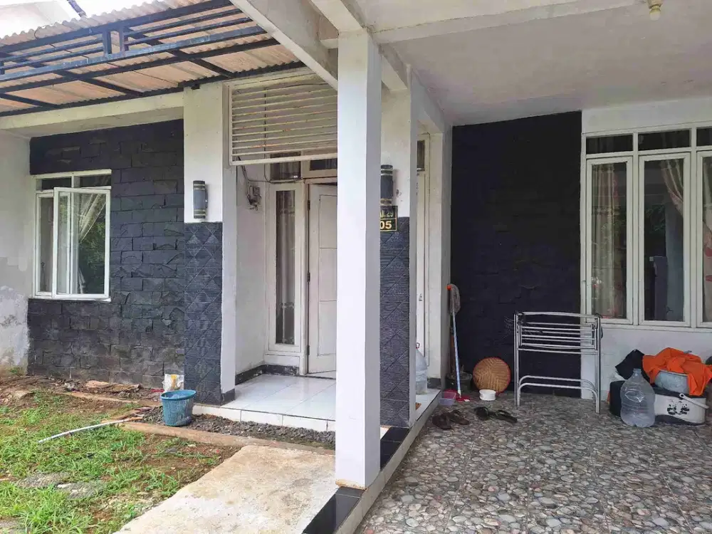 Dijual rumah sdh 2 lt, semi realestate di Citra Indah City Jonggol