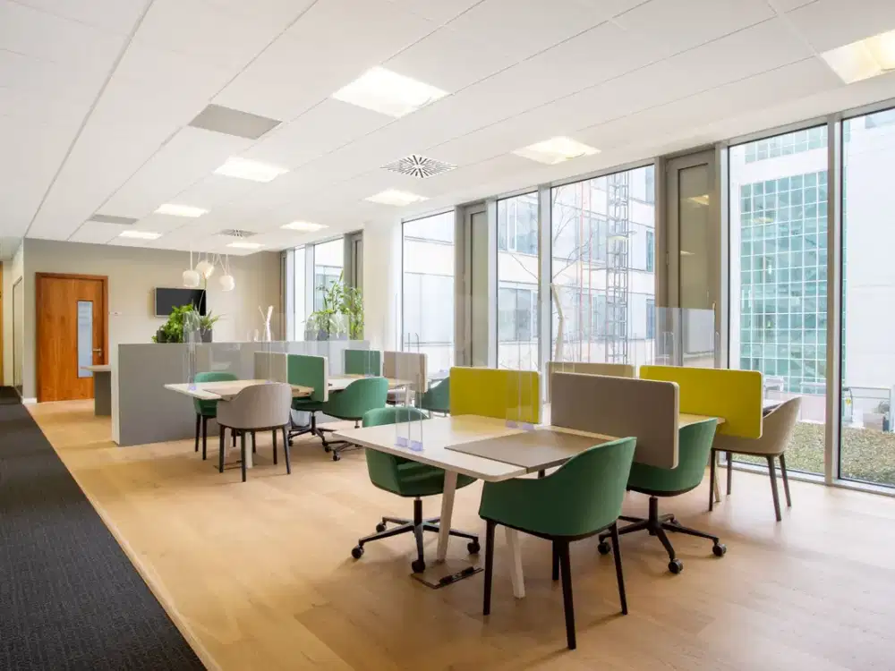 Regus -  Bella Terra Lifestyle (Coworking)