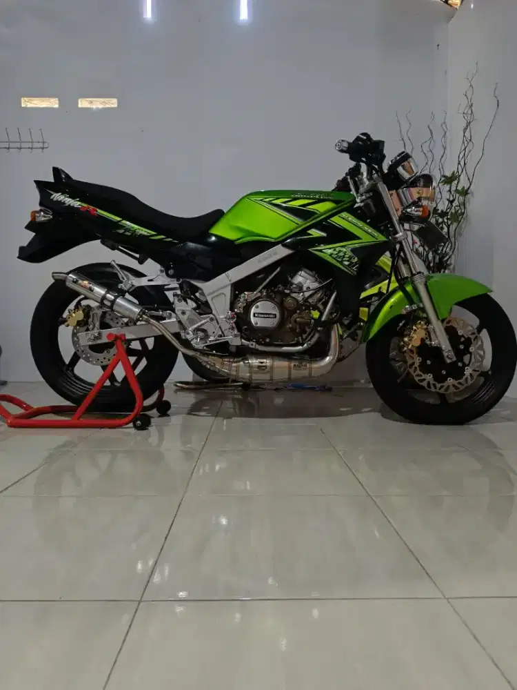 Kawasaki Ninja R 2014