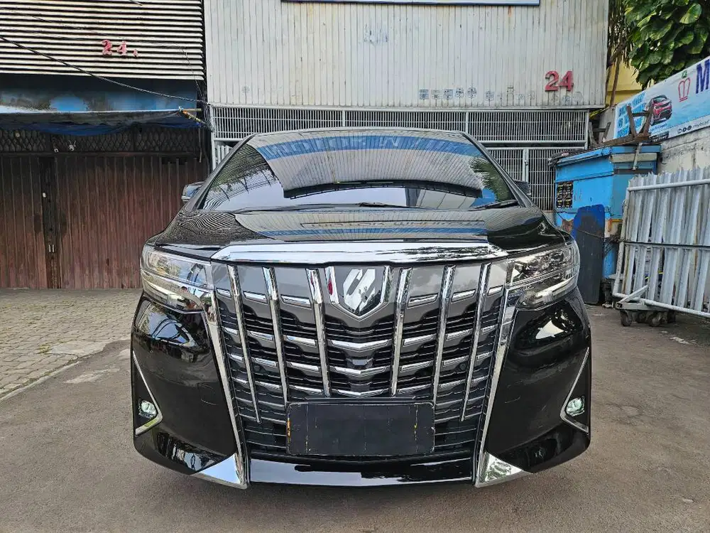 18 rb km Toyota Alphard G TSS 2022 nik 2021 TSS hitam black bagus skl