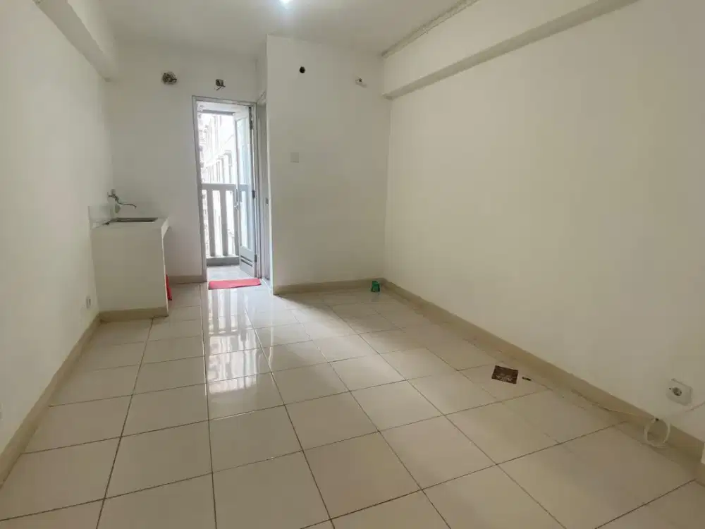 For Rent Apt Greenbay Pluit Studio Kosong View Kolam Uk. 21 M2
