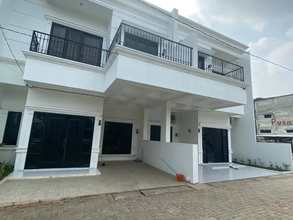 Townhouse samping pintu tol desari,harga allin hanya 2 jt