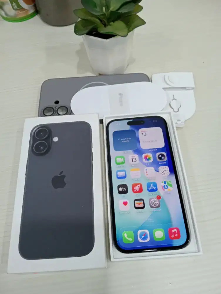iPhone 16 256GB Black ex iBox