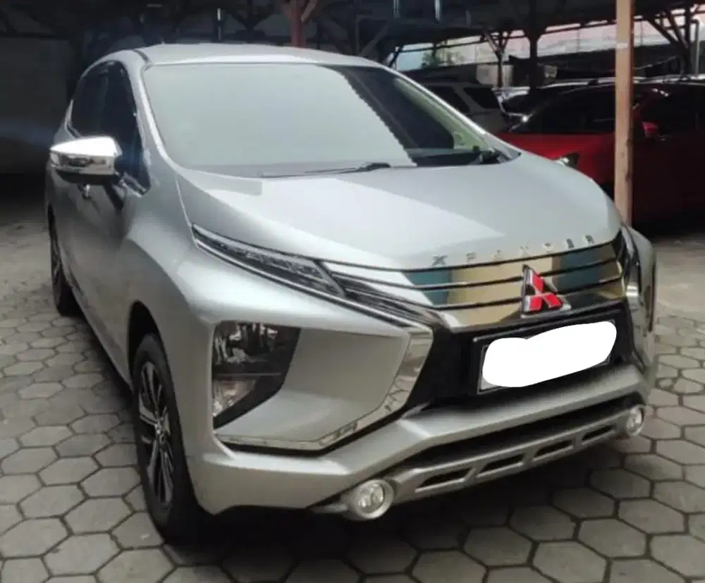 Low KM 38.000 Mitsubishi Xpander a/t ultimate 2018