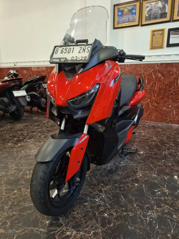 HUB IMA DP 6 JT XMAX 2022 MOTOR MULUS KAYA BARU KM RENDAH PAJAK HIDUP