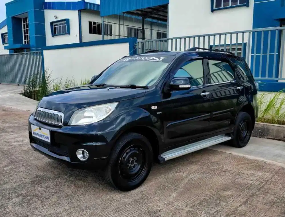 DAIHATSU TERIOS 1.5 TS AT 2012