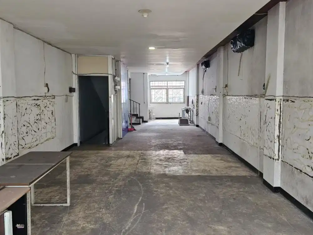 Dijual Ruko 4 Lantai Berlokasi Strategis di Cipete Jakarta Selatan