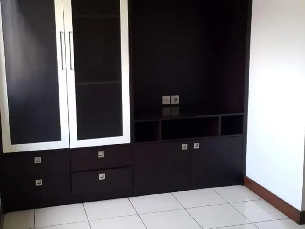Dijual Murah Apartemen Majesty Lantai 9 View Kolam Renang Furnished