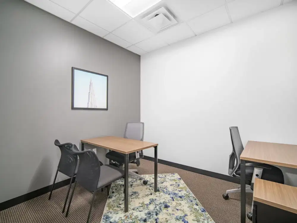 Regus - Menara Caraka (Kantor Pribadi 5 Orang)