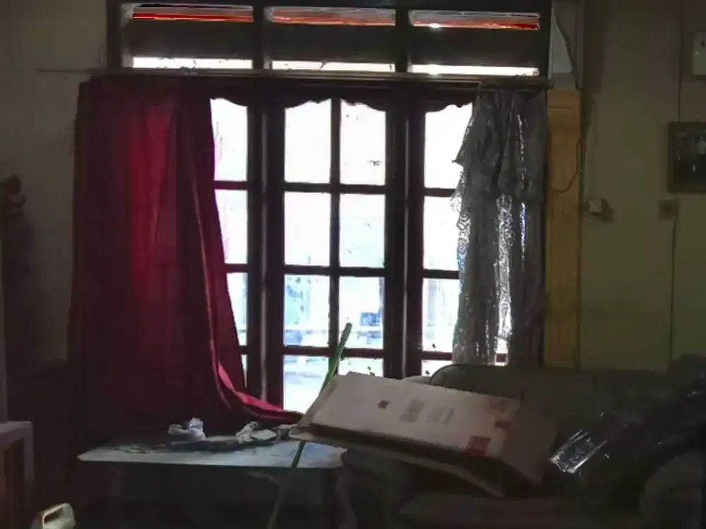 Rumah Tua Hitung Tanah - 800 Juta, Kalideres, Jakarta Barat