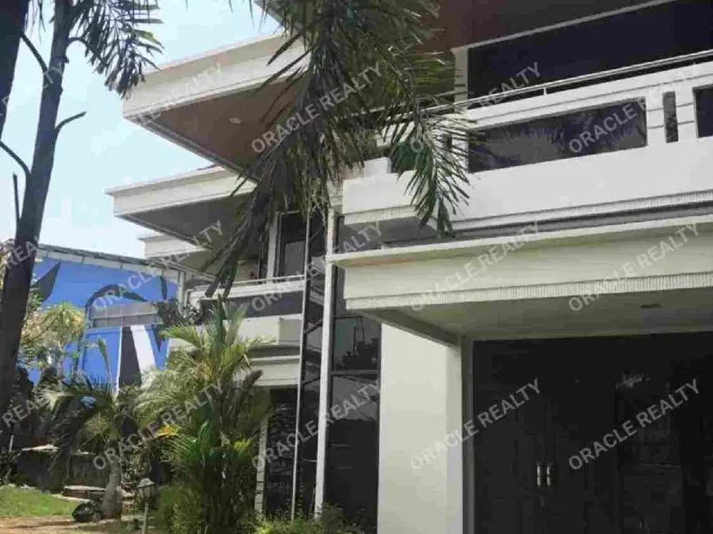 Sewa Rumah Komersial Siap Huni Raya Darmo Permai