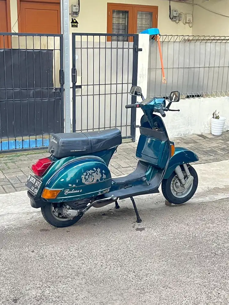 vespa exclusive 2003