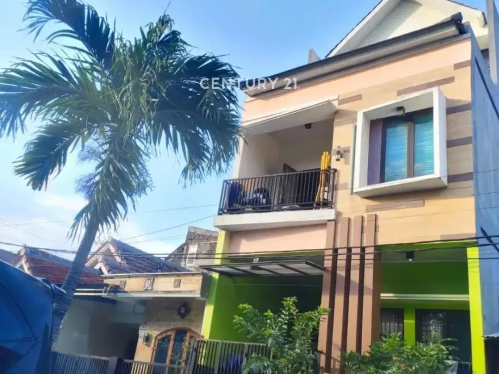 Rumah 3 Lantai Taman Harapan Baru Medan Satria Kota Bekasi