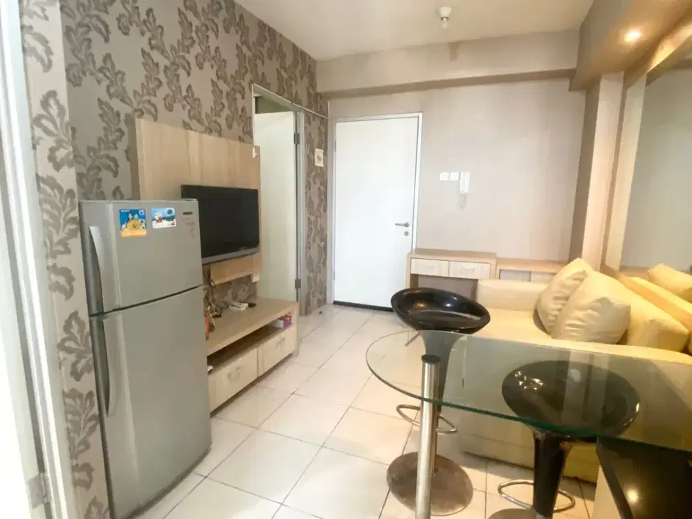 Sewa Apartemen Greenbay Tipe 2 BR Full Furnished view ke kota + 3 AC