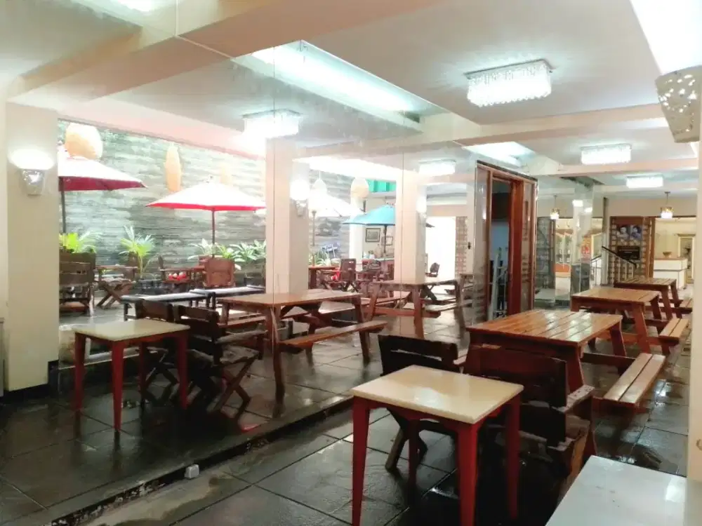 Ruang Usaha di Kemang Pratama, Bojong Rawalumbu, Bekasi