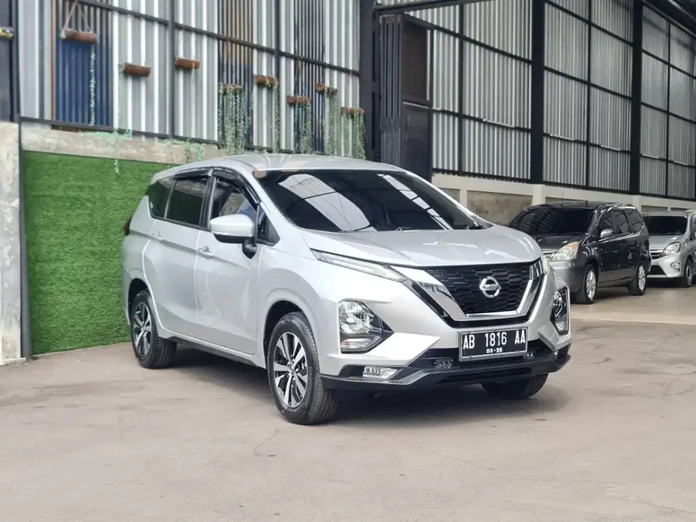 Livina VE 2019 Metic Tangan Pertama
