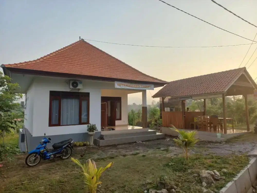 Rumah dengan Lokasi Strategis (MURMER) !!!