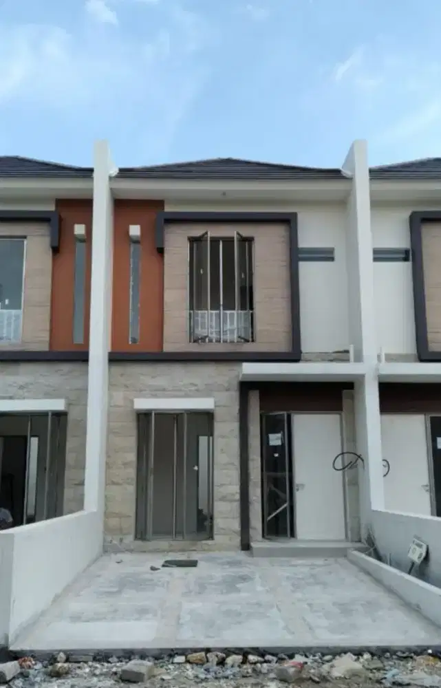 DIJUAL RUMAH DI GREENLAND RESIDENCE 2lt,dekat Club H,superindo, Cinema