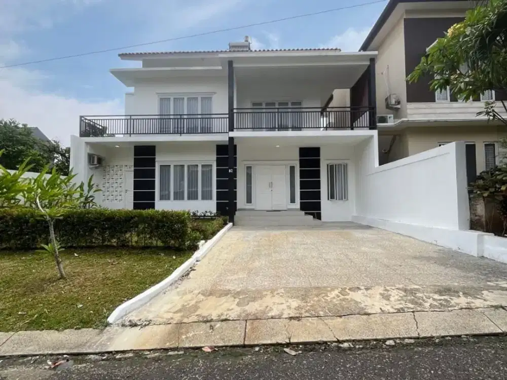 Disewakan rumah mewah cluster mediterania sentul city