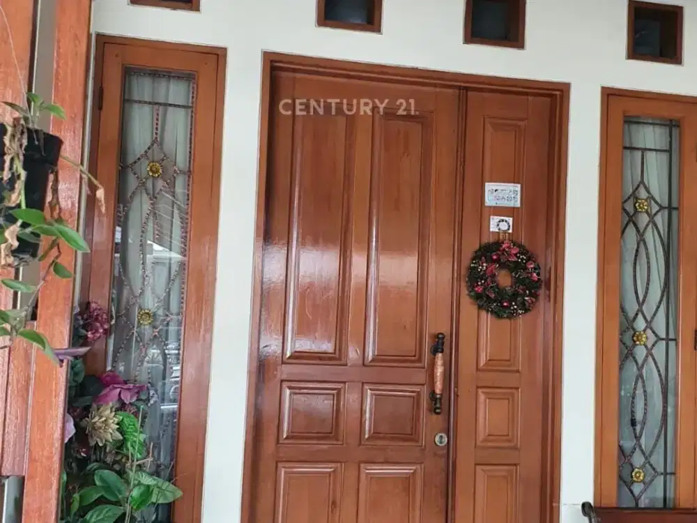 Rumah S H 2 Lt Taman Harapan Baru  Pejuang, Medan Satria, Bekasi
