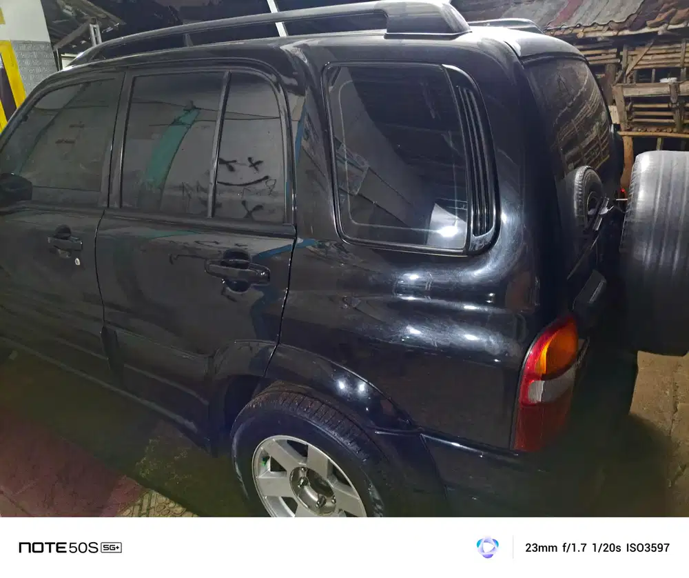 Suzuki Escudo 2003 Bensin
